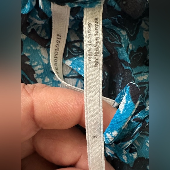 Anthropologie Chiffon Blouse Blue Floral Long Sleeve V-Neck size S - Picture 7 of 12